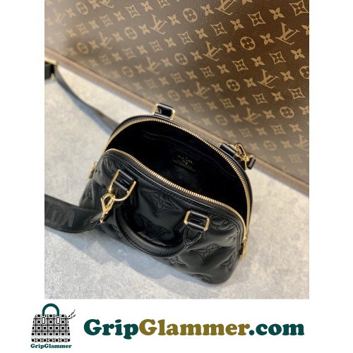 Louis Vuitton Alma - Image 9