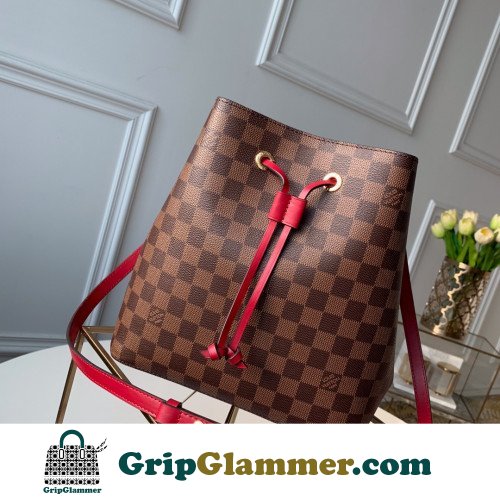 Louis Vuitton Neone - Image 5