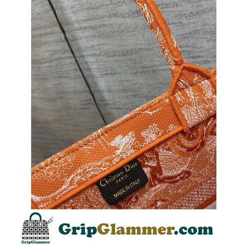 Dior Book Tote Medium 36cm - Image 2