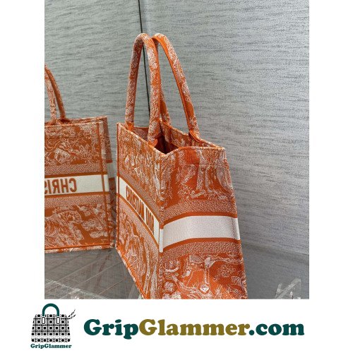 Dior Book Tote Medium 36cm - Image 7