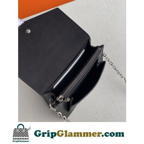 Louis Vuitton Favorite - Image 8