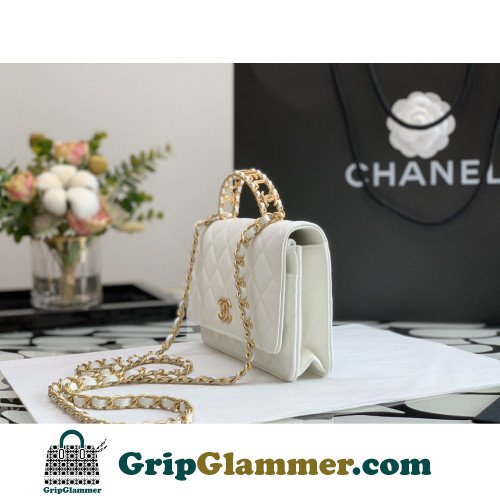 Chanel WOC - Image 4