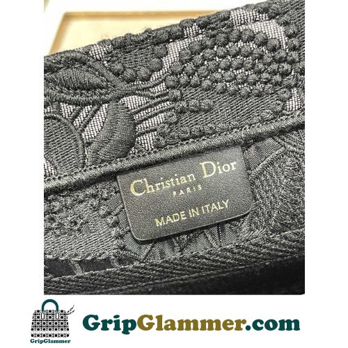 Dior Book Tote Small 26.5cm - Image 9