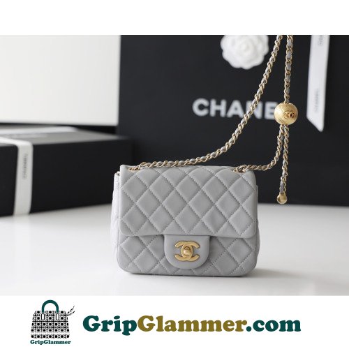 Chanel Flap Bag 17cm (Mini) - Image 2