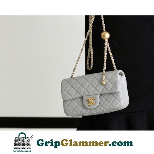 Chanel Flap Bag 20cm (Mini) - Image 5