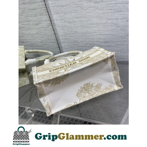 Dior Book Tote Small 26.5cm - Image 8