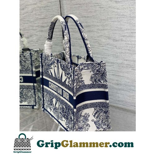Dior Book Tote Small 26.5cm - Image 6