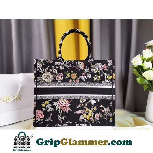 Dior Book Tote Large 42cm - Image 5