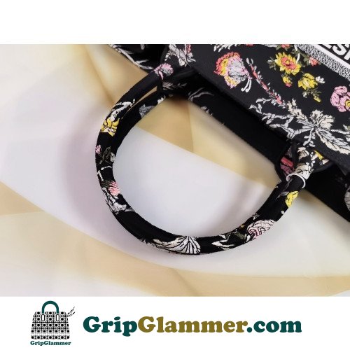 Dior Book Tote Large 42cm - Image 8