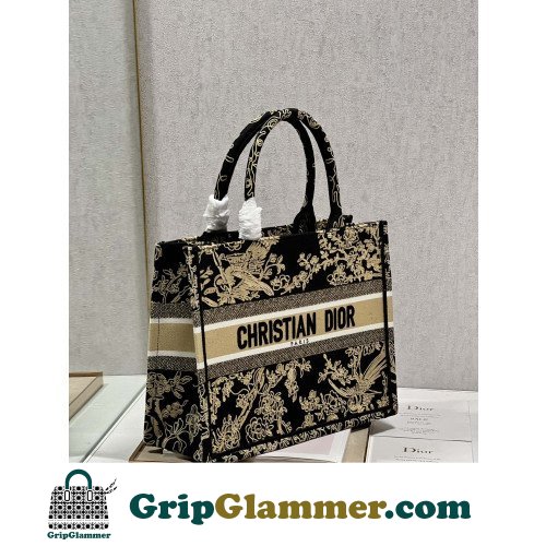 Dior Book Tote Medium 36cm - Image 3