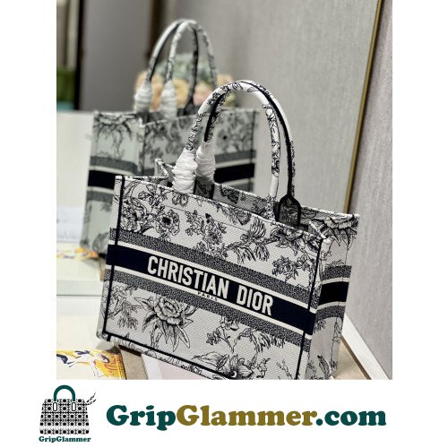 Dior Book Tote Medium 36cm - Image 2