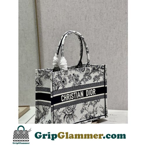 Dior Book Tote Medium 36cm - Image 3