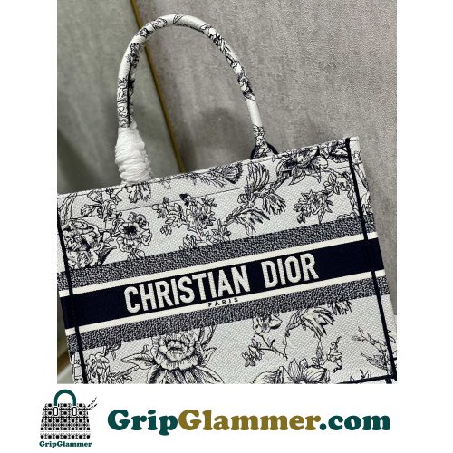 Dior Book Tote Medium 36cm - Image 5