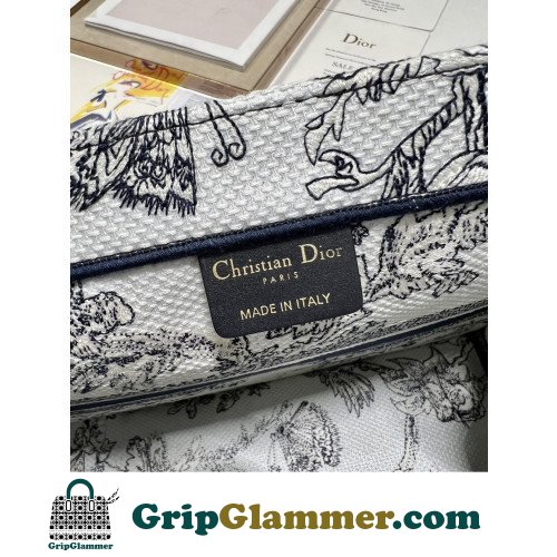 Dior Book Tote Medium 36cm - Image 8