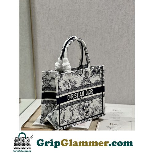 Dior Book Tote Small 26.5cm - Image 5