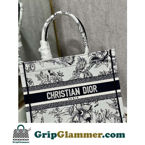 Dior Book Tote Small 26.5cm - Image 8