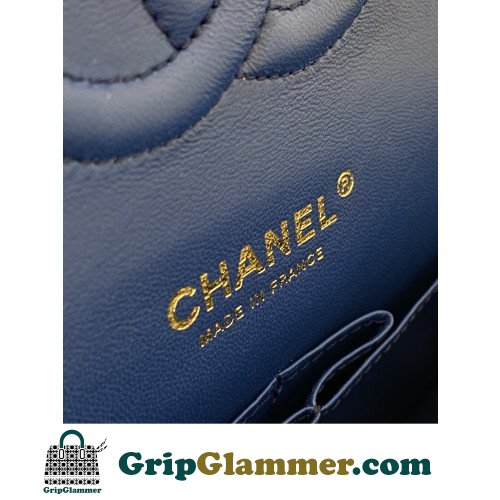 Chanel Flap Bag 25cm (Medium) - Image 9