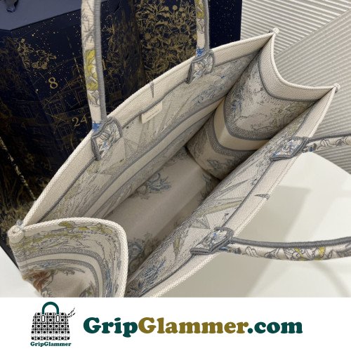 Dior Book Tote Large 42cm - Image 8