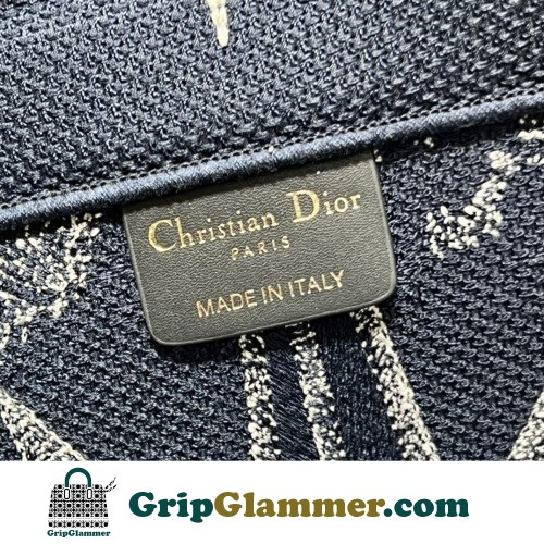 Dior Book Tote Large 42cm - Image 2