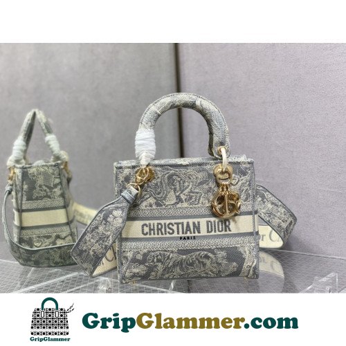 Dior Lady Dior 24cm Medium