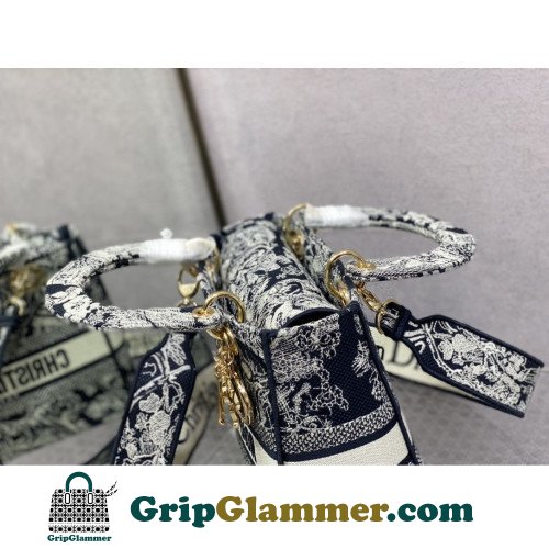 Dior Lady Dior 24cm Medium (Copy) - Image 6