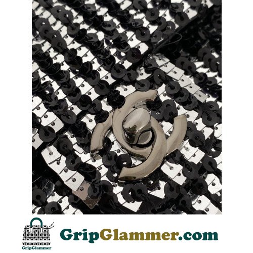 Chanel Flap Bag 20cm (Mini) - Image 4