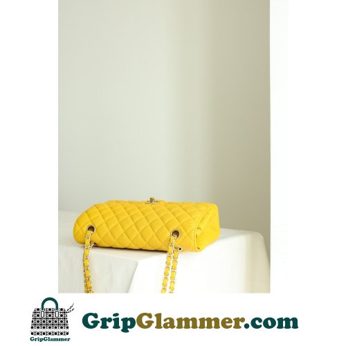 Chanel Flap Bag 25cm (Medium) - Image 6