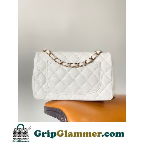 Chanel Flap Bag 20cm (Mini) - Image 2