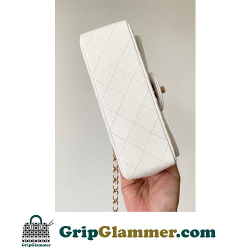 Chanel Flap Bag 20cm (Mini) - Image 7