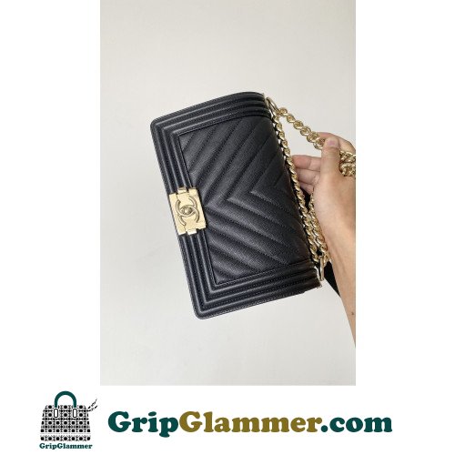 Chanel Boy Bag Caviar 25cm Medium Lushentic AAAAA grade replica - Image 3