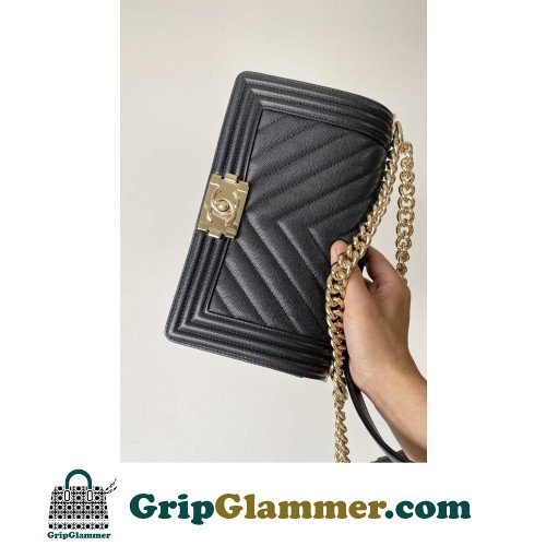 Chanel Boy Bag Caviar 25cm Medium Lushentic AAAAA grade replica - Image 5