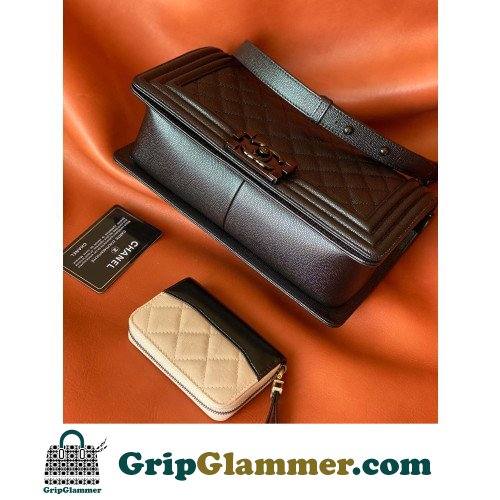 Chanel Boy Bag Caviar 25cm Medium Lushentic AAAAA grade replica - Image 9