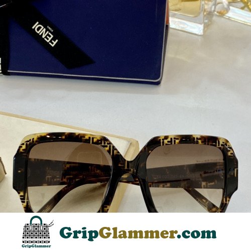 Sunglasses - Image 6